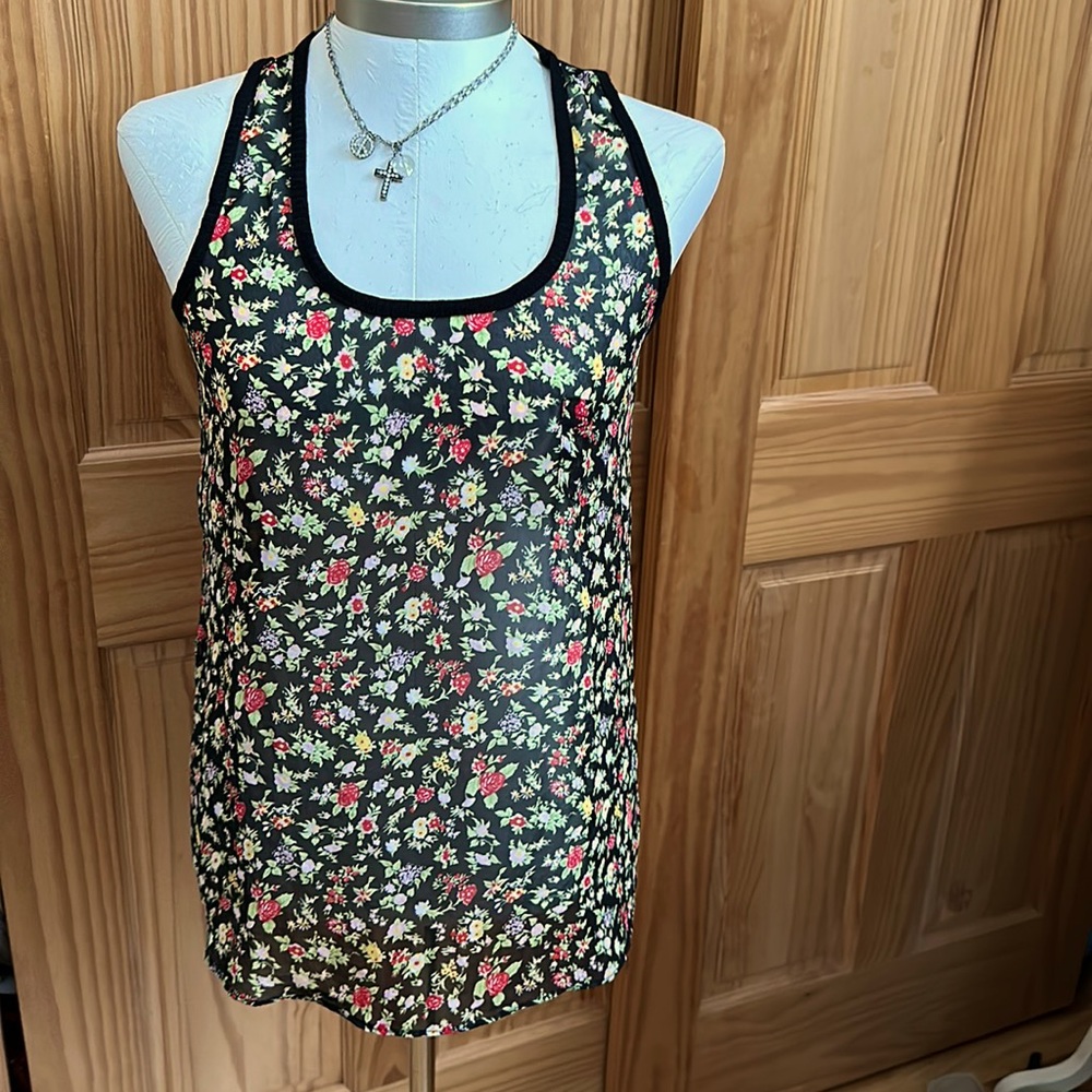 BCBG FLORAL RACERBACK TOP NWT SMALL